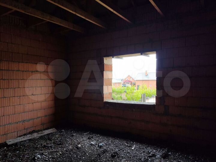 Дом 200 м² на участке 10 сот.