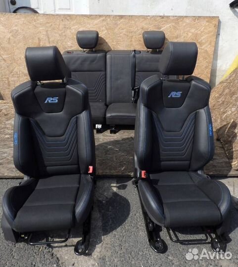 Сиденья спорт Recaro Ford Focus RS MK3