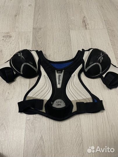 Нагрудник хоккейный детский