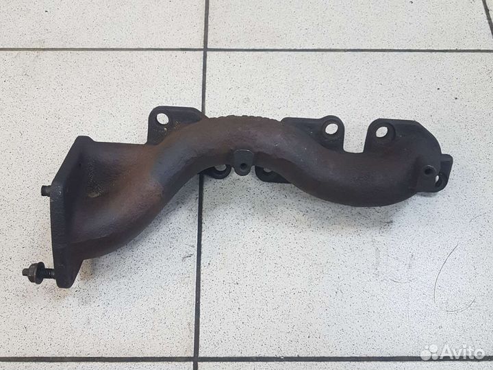 Правый выпускной коллектор Land Rover 276DT 2.7TD