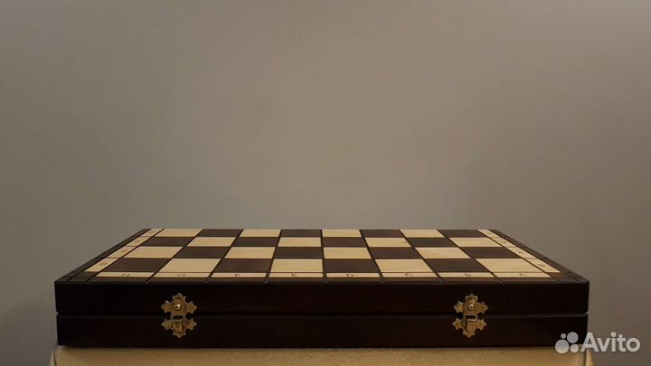 Шахматы Импортные дерево