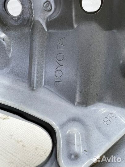 Крыло переднее правое Тoyota Camry V70/V75