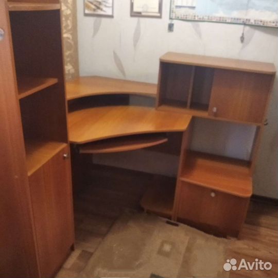 Уголок школьника бу