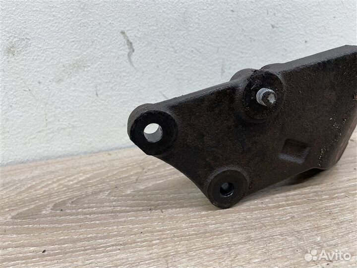 Кронштейн двигателя Hyundai Getz 2005-2011