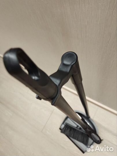 Совок и щётка на длиной ручки