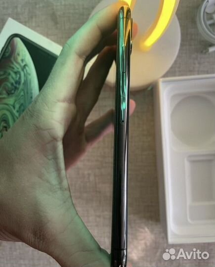 iPhone Xs Max, 64 ГБ