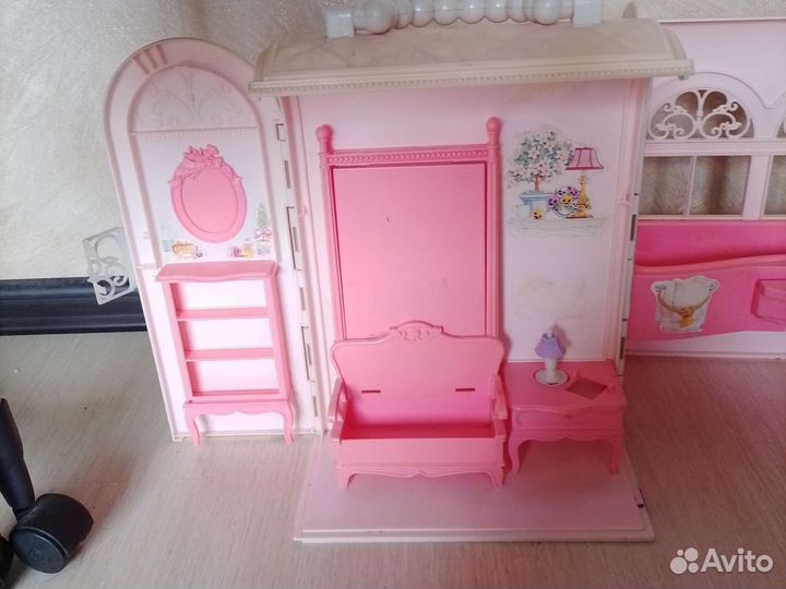Домик для кукол