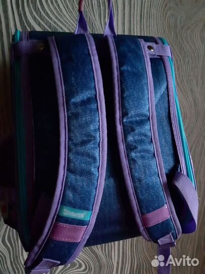 Рюкзак школьный