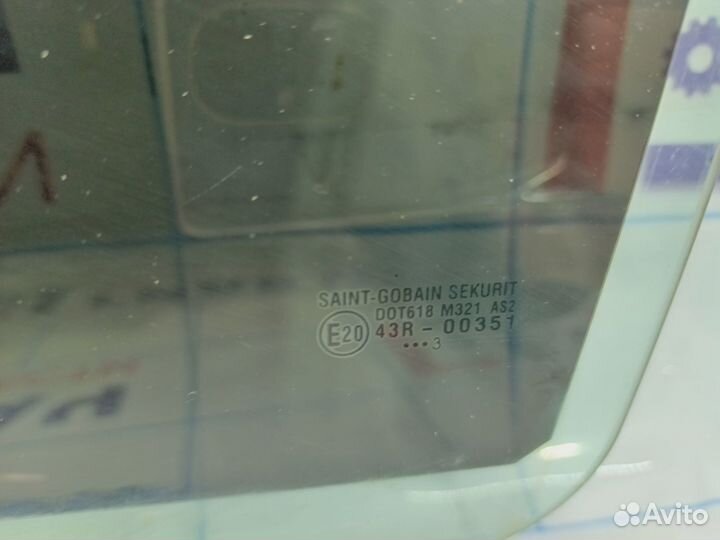 Стекло двери задней левой Suzuki SX4 84546-79J00