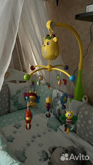 Мобиль на кроватку с проектором