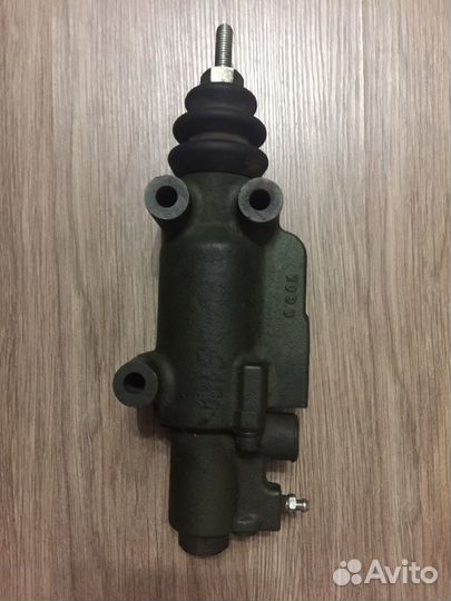 Главный тормозной цилиндр