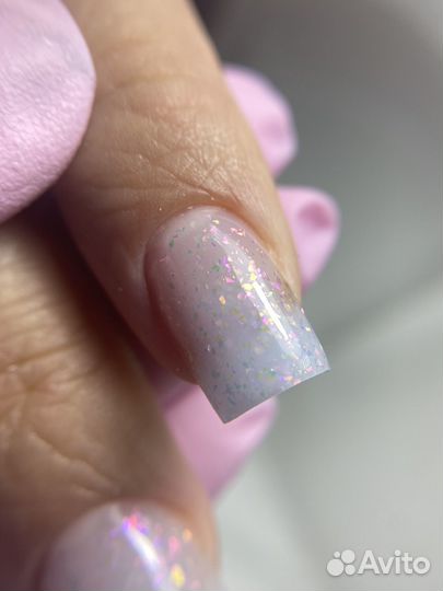 Наращивание ногтей, маникюр с покрытием гель-лак