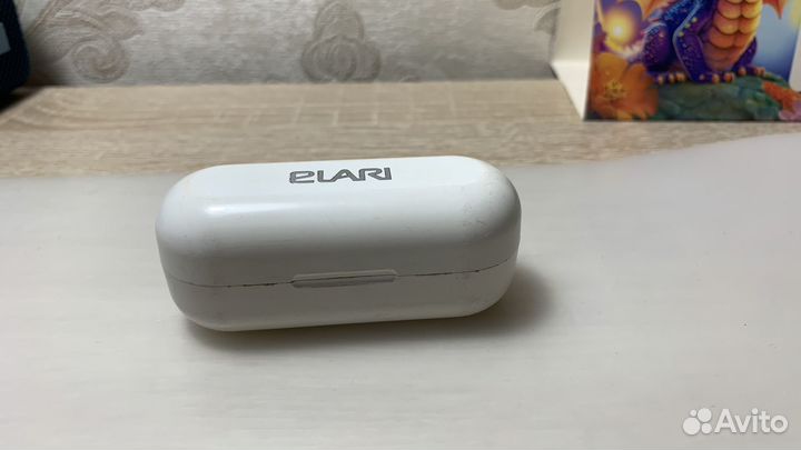 Беспроводные наушники elari NanoPods