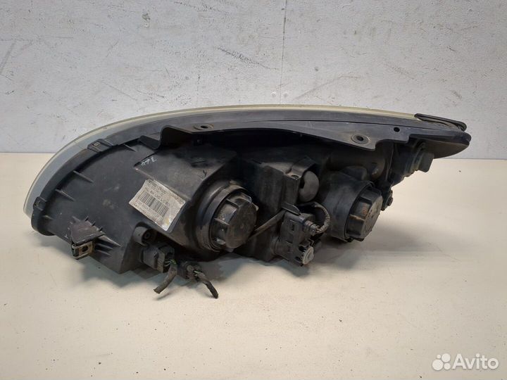 Фара (передняя) Hyundai i30, 2009