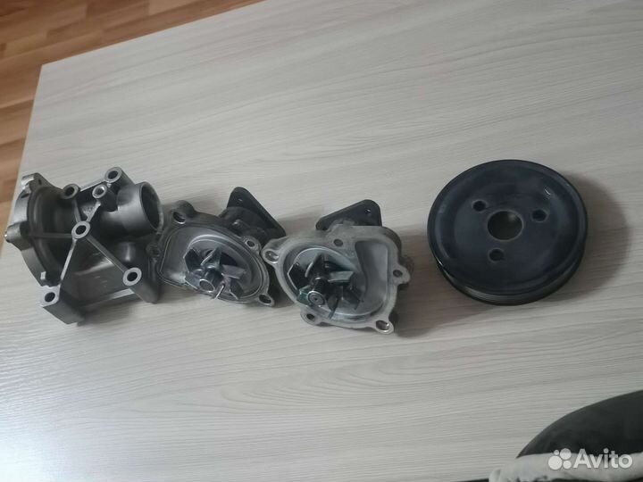 Водяная помпа на sportage 3