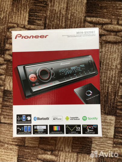 Pioneer MVH-S520BT