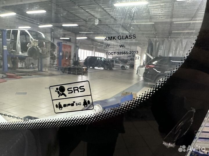 Стекло лобовое Вольво Volvo XC60