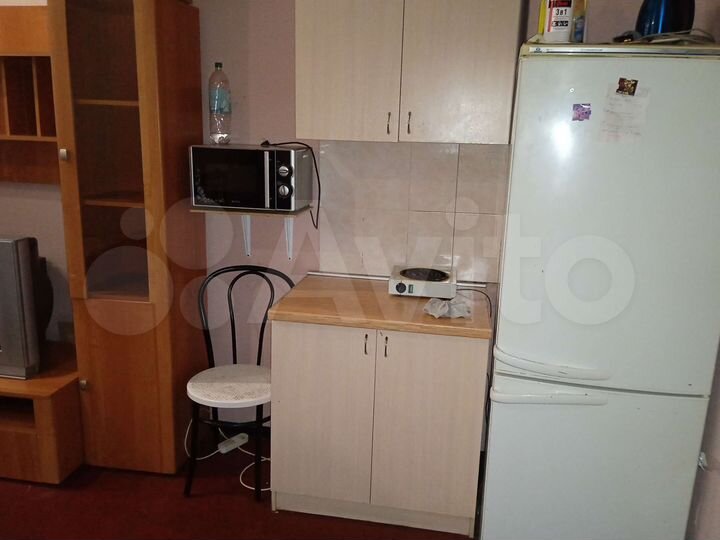 Комната 18 м² в 6-к., 1/5 эт.
