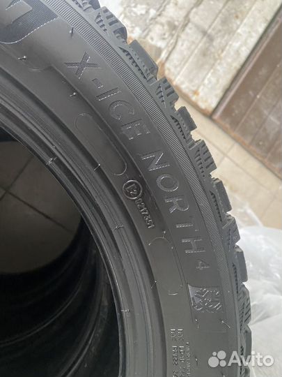 Michelin X-Ice North 4 215/55 R18 99T