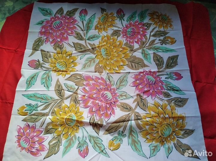 Платок, люстра металлическая СССР