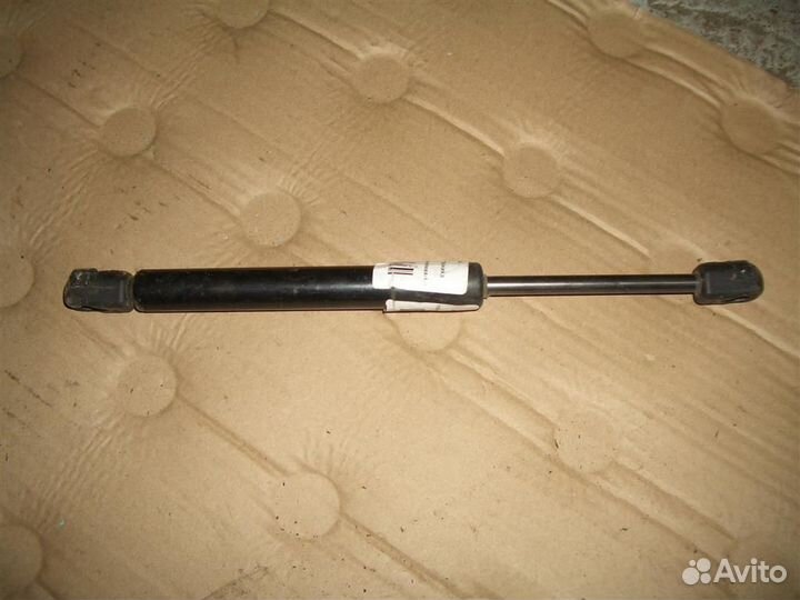 Амортизатор крышки багажника Lifan Breez 2007-20