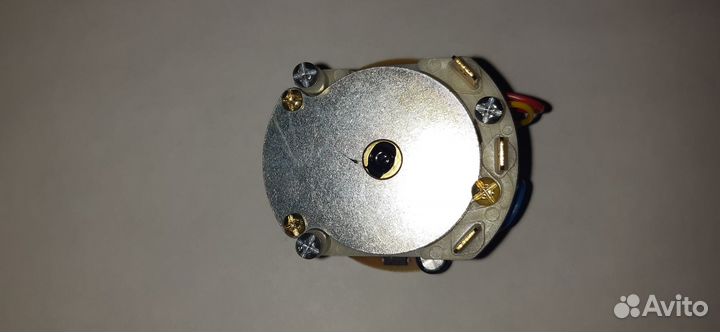 Тахометр в высокую панель