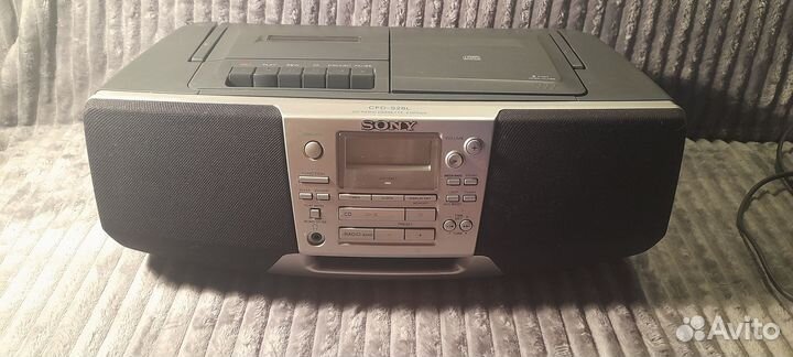 Sony CFD-S28L магнитофон