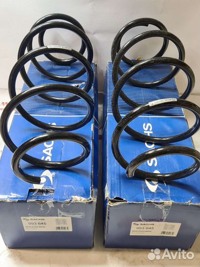 Пружина передняя MB E-Class (S212/W212) E350 CDI