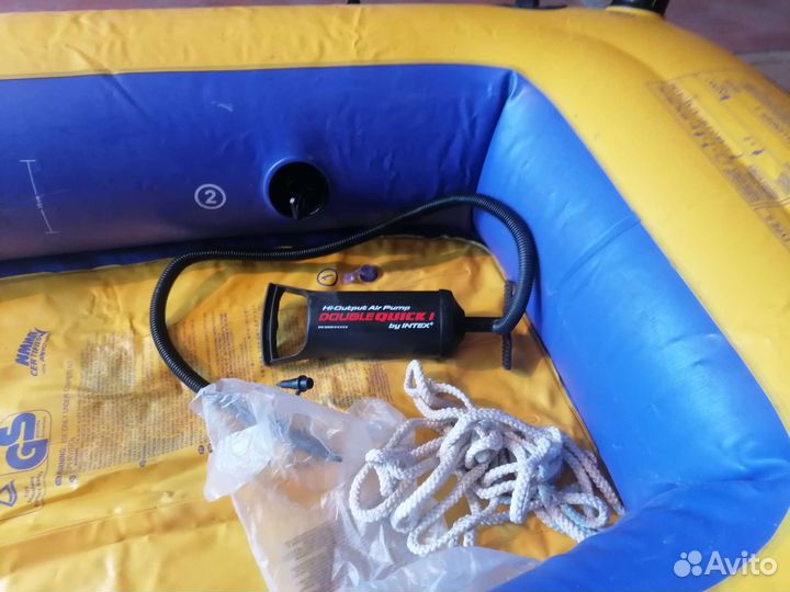 Надувная лодка пвх Intex
