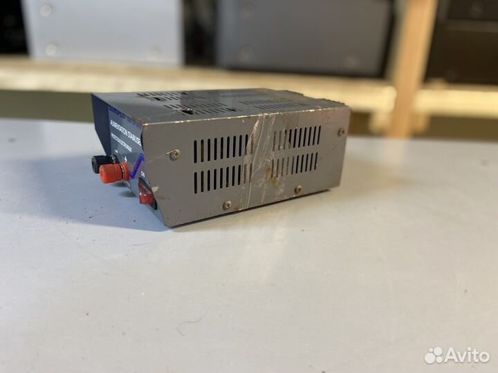 Стабилизатор напряжения