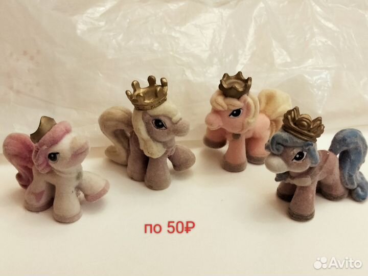 Маджики лошадки и игрушки из киндера