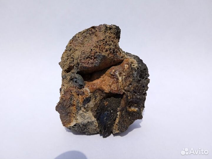 Метеорит хондрит. Обломок астероида 4.6 млрд лет