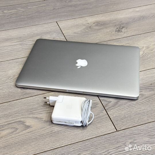 Apple MacBook Pro Retina 15 дюймов i7 / 16 / 512