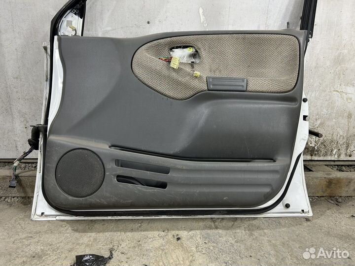 Продам дверь