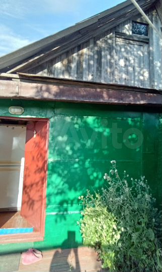 Дом 32 м² на участке 6 сот.