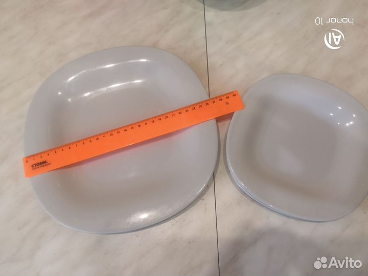 Блюдо 27 см и терелки 20 см фарфор