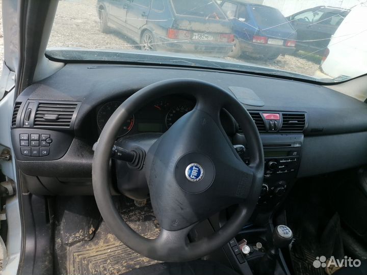 Fiat Stilo 1.6л 103лс. двс182B6.000 МКПП разбор