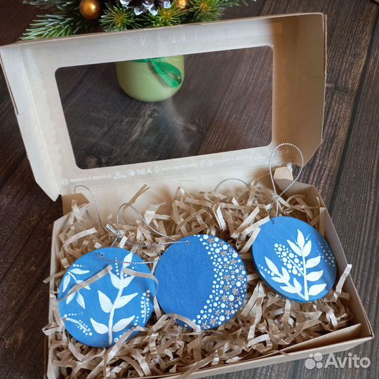 Снежинки вязаные, новогодний декор