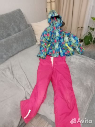 Куртка зимняя для девочки 128 см