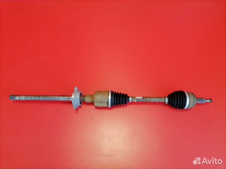 Привод правый передний Renault Duster