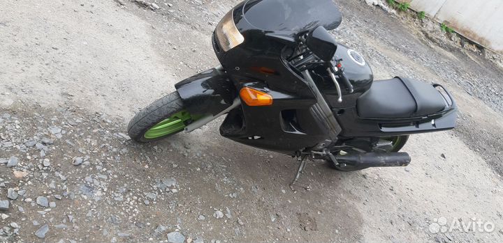 Кавасаки zzr250