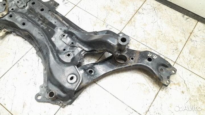 Подрамник передний Toyota Corolla E150 1zrfe 2007