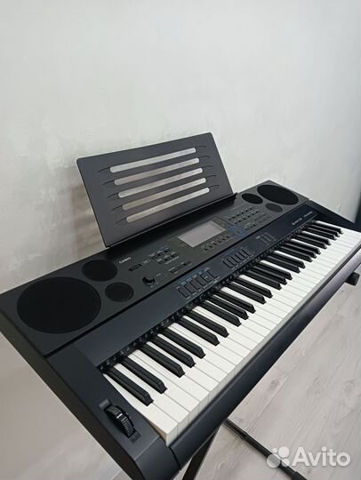 Синтезатор casio