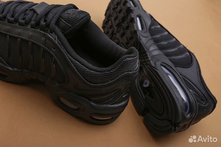 Кроссовки мужские Nike Air Max Tailwind (IV) Black