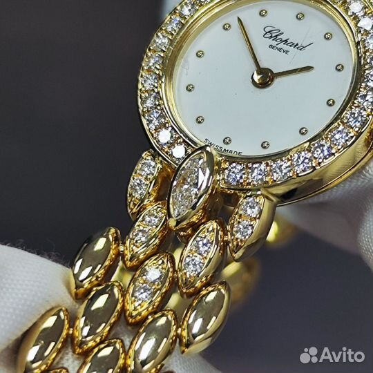 Золотые часы Chopard LUC с бриллиантами