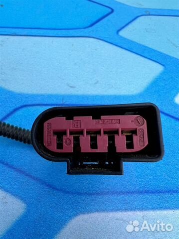 Фишка Разъем Штекер VAG 1j0973775a