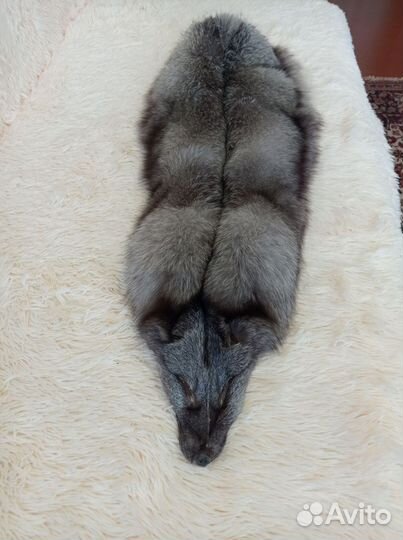 Меховой воротник песец