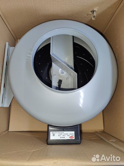 Вентилятор канальный 200 мм, 1000 кубов