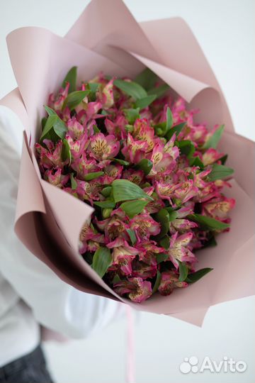 Букеты из альстромерий