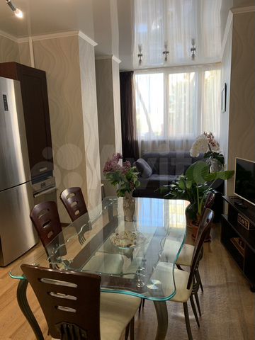 2-к. квартира, 82,6 м², 1/5 эт.